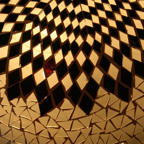 Mosaic Flush Mount for Ceiling or Wall Lamp in White and Black