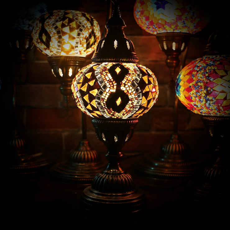 Mosaic Table Lamp in Amber with Diamond Pattern