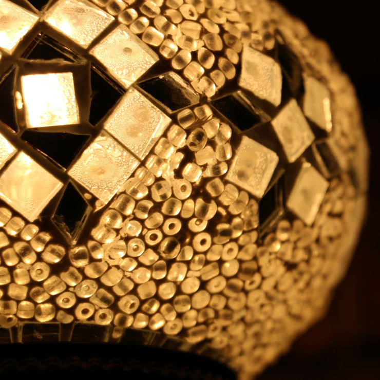 Mosaic Table Lamp in White