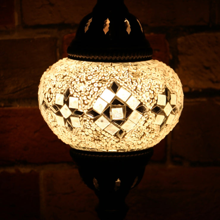 Mosaic Table Lamp in White