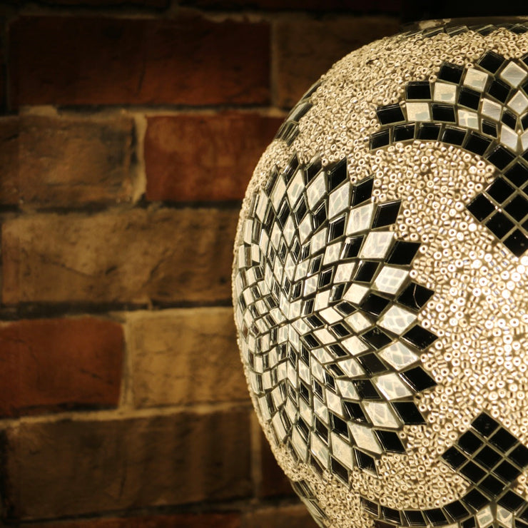 Hanging Mosaic "Egg" Lamp in White